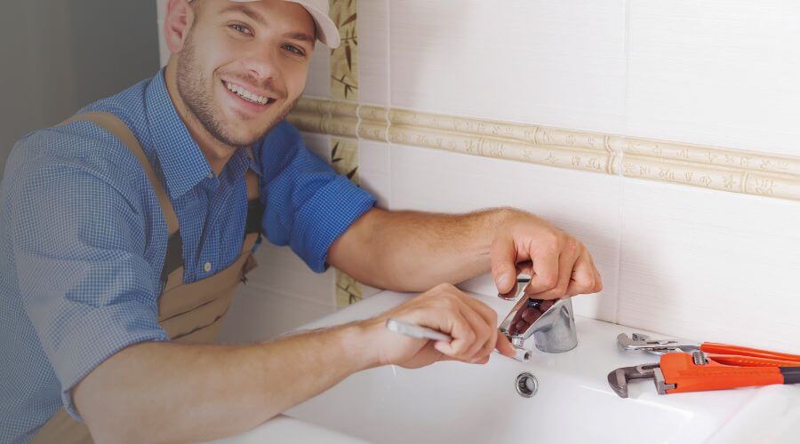 Handle or spout repair in Mad River, CA